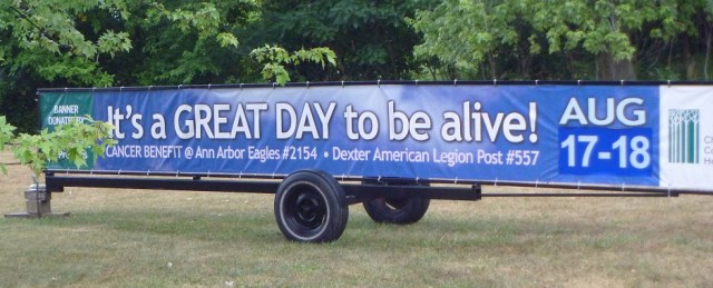 (In someone's yard just a mile from my house.) An auspicious sign! (yes, pun intended)