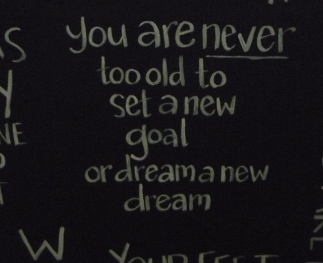 Sign - Set A New Goal