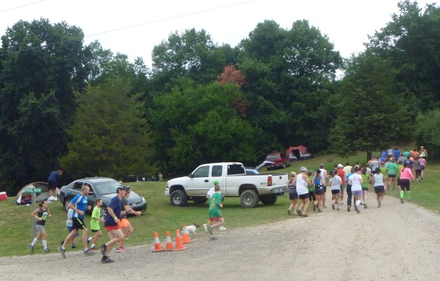 The Woodstock Sunday morning runners head for the woods. (I heard a few "Oh, my legs!" but no one stopped running.)