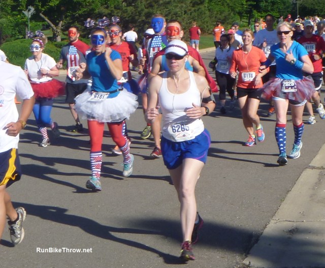 Liberty Run costume - 3