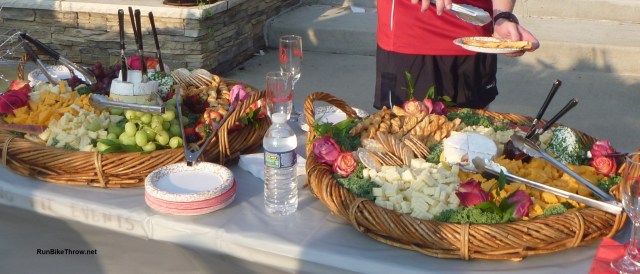 No bagels or bananas to be found!