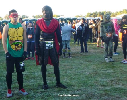 Run Scream Run - costumes