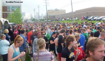 The 5K starting queue. (This is about half of the runners.)