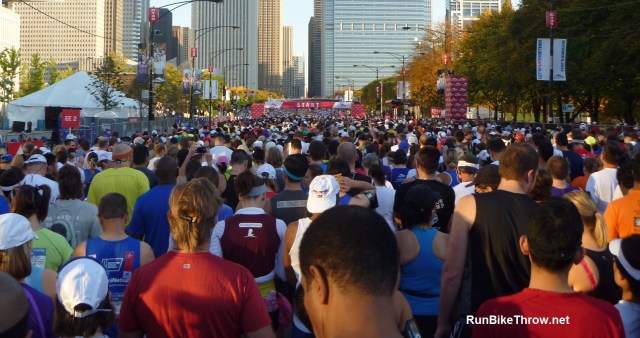 There are running jams, too, but the energy is much more positive. (2011 Chicago Marathon)